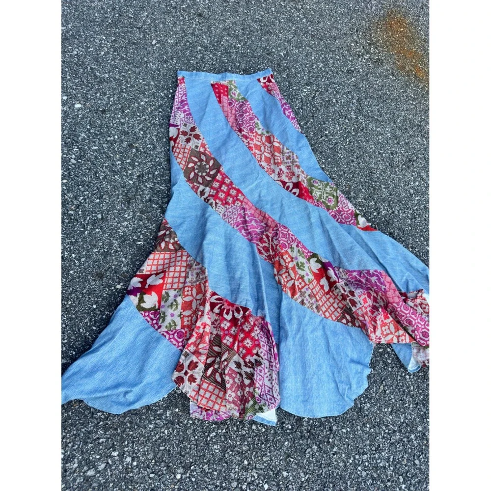 70s Vintage Spiral Patchwork Maxi Skirt Blue Denim Boho Floral Red Pink 23 Waist